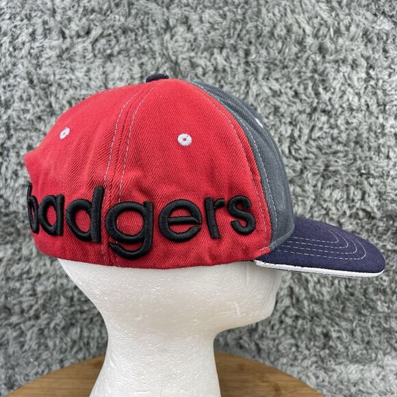 Wisconsin Badgers Zephyr Fitted Hat Cap Embroidered Size M/L - Picture 2 of 8